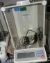 AnD GH-202 Analytical Balance
